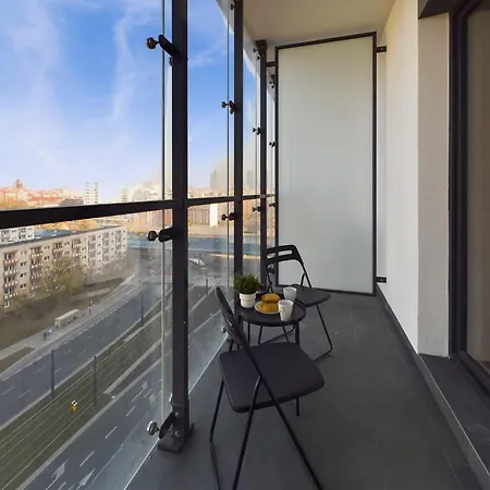 Modern, Air-conditioned In The Centre Of By Renters * ワルシャワ