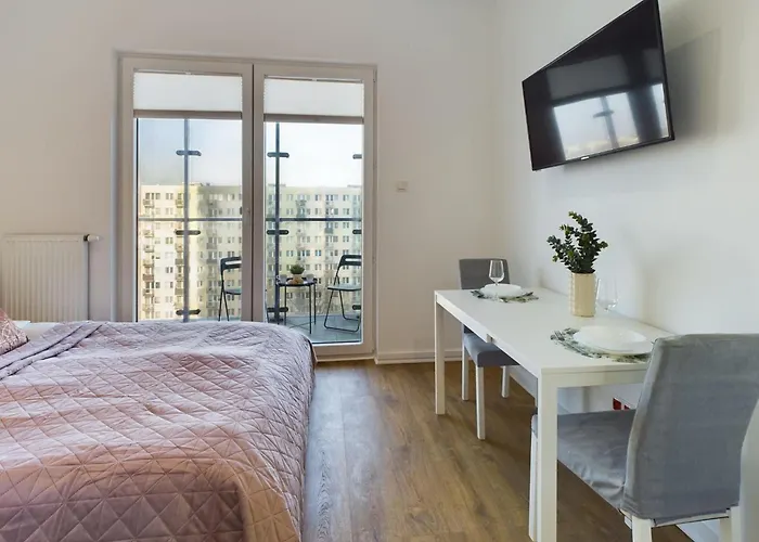 Modern, Air-conditioned In The Centre Of By Renters * وارسو