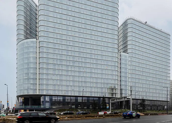 Modern, Air-conditioned In The Centre Of By Renters شقة وارسو